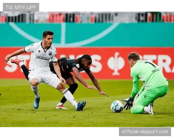 弗赖堡对阵莱比锡赛前观察:两队禁区外射门占比均列德甲前五 弗赖堡对阵莱比锡赛前观察:两队禁区外射门占比均列德甲前五